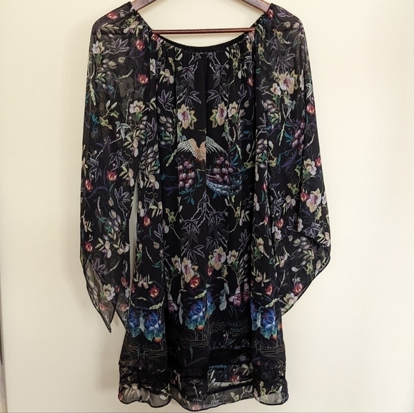 ALICE + OLIVIA Zia mythical garden kaftan crane bird floral print dress - Picture 3 of 15